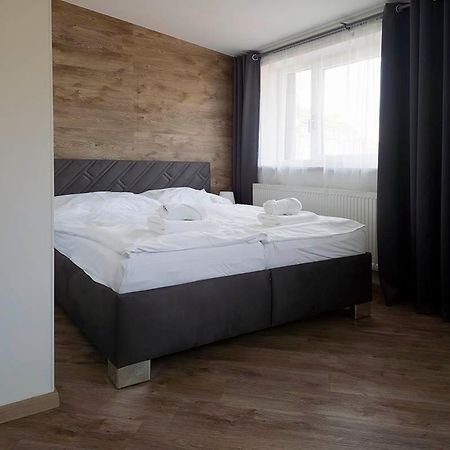 Novohradska Otel Ceske Budejovice Dış mekan fotoğraf