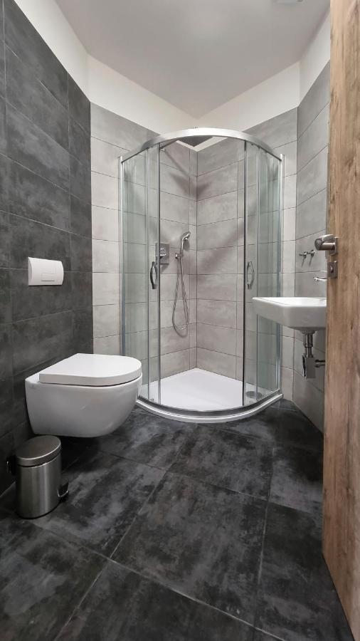 Novohradska Otel Ceske Budejovice Dış mekan fotoğraf