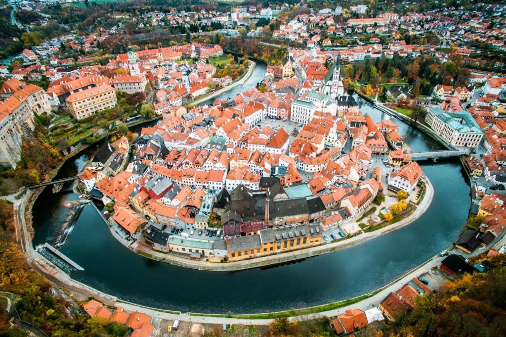 Novohradska Otel Ceske Budejovice Dış mekan fotoğraf