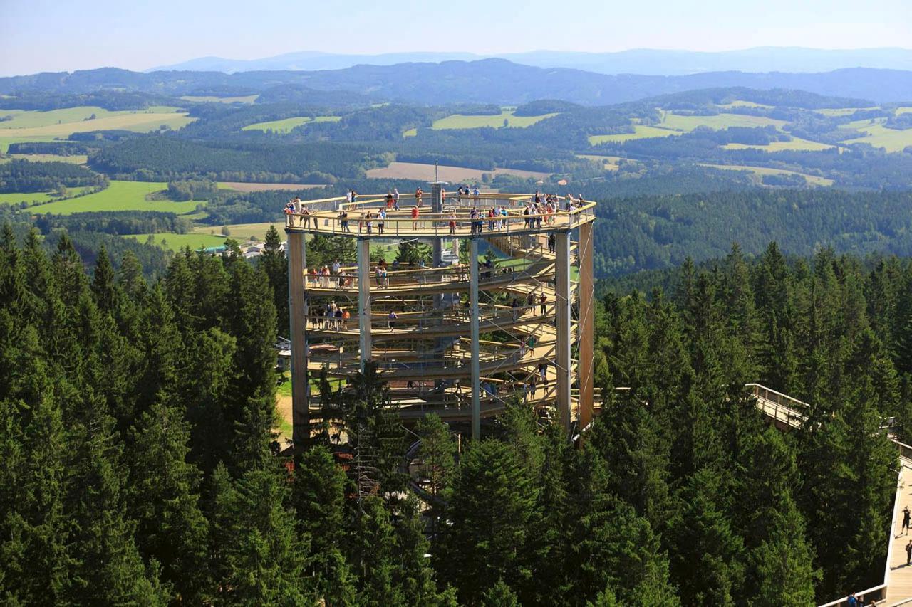 Novohradska Otel Ceske Budejovice Dış mekan fotoğraf